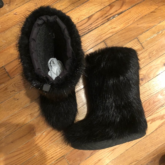 moncler boots fur